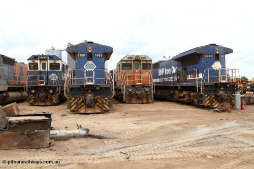 160128 00384
Wedgefield, Sims Metal yard, another line up with the front and back views of two Goninan rebuild models CM40-8MEFI 5669 and 5668 and two CM40-8M models 5641 and 5660, again the only differences are no marker lights on 5641 and it has a snow plough.
Keywords: CM40-8M;Goninan;GE;