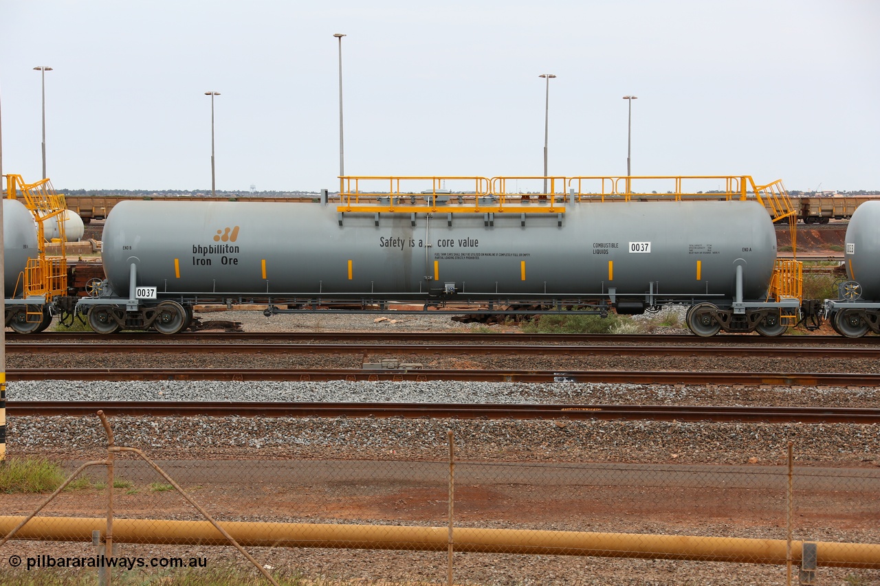 150523 8223
Nelson Point Yard, BHP Billiton diesel fuel tank waggon 0037 with safety slogan 'Safety is a core value', total capacity of 117 m3 for a nominal capacity of 113 m3 built in China by CNR - QRRS.
Keywords: CNR-QRRS-China;BHP-tank-waggon;