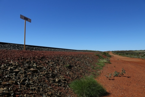 150505 7995
FMG Solomon Line, view looking east from station location board. Geodata: [url=https://goo.gl/maps/RvY6aGpnat92] -22.0222833 118.5092267 [/url].
