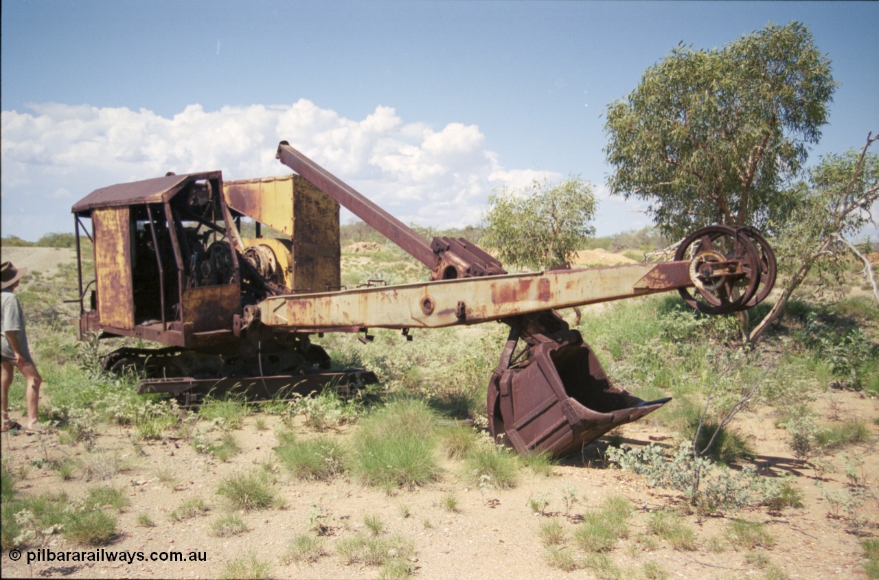 237-16
Just south of Pilga and the old Cooglegong Mine is this rusting hulk of a Ruston Bucyrus shovel, possibly an RB10, serial RB21269. [url=https://goo.gl/maps/PbrNeNDRYVP2] Geodata [/url].
