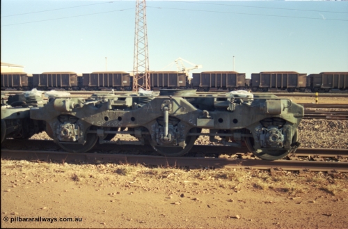 238-11
Nelson Point, traction bogie or truck off ex-SP SD40T-2 loco 8335. [url=https://goo.gl/maps/UFGwv3NGTgx] Geodata [/url].
Keywords: SP8335;EMD;SD40T-2;786175-9;