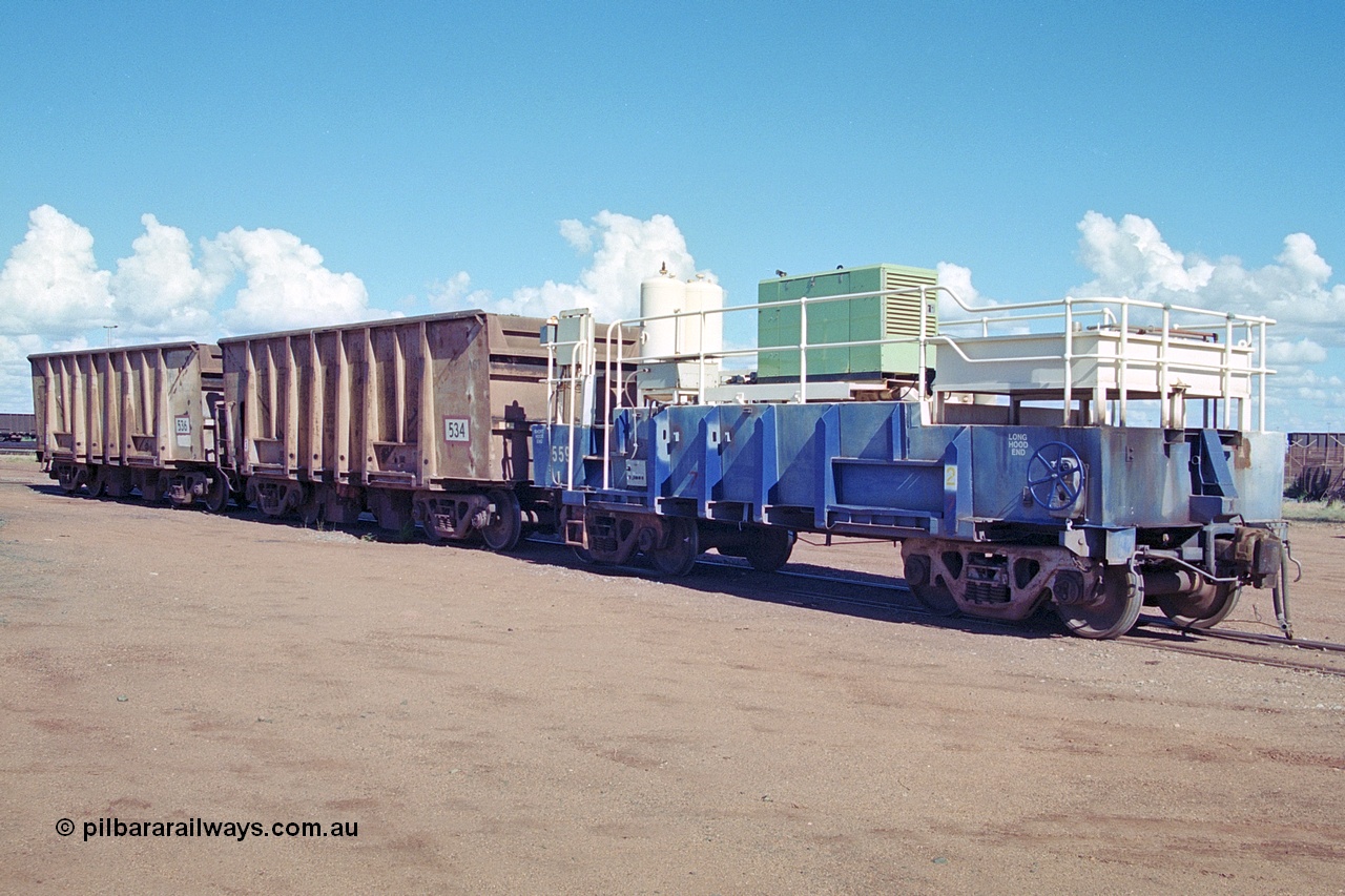 251-29
Nelson Point hard stand area has the compressor waggon 559 off compressor set 7 and two ballast waggons 534 and 536. All three waggons are modified from the original Oroville Dam ore waggons built by Magor USA. 22nd April 2000.
Keywords: Magor-USA;BHP-compressor-waggon;