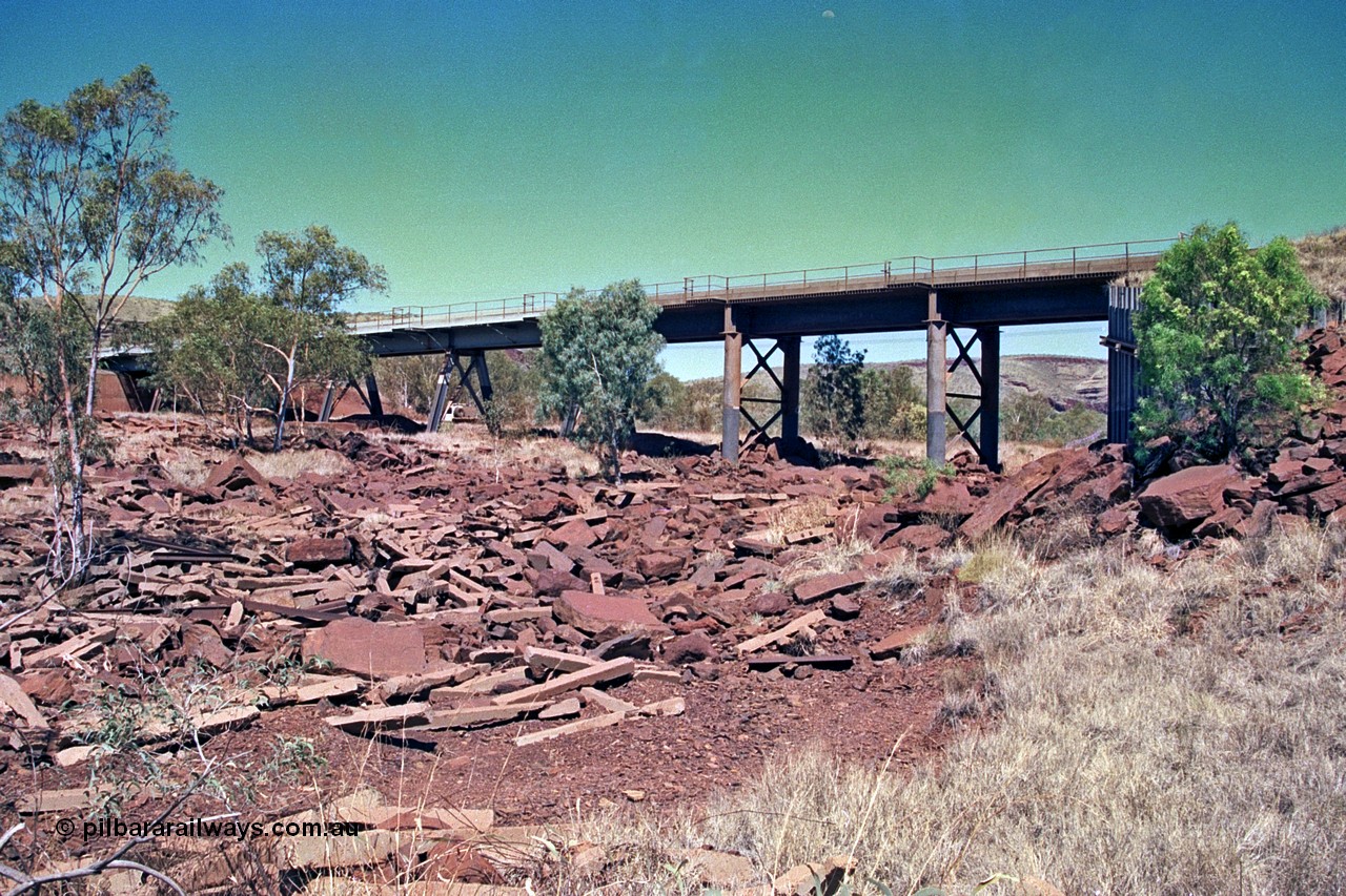 252-19
Between Pelican and Possum sidings, bridge at the 220.6 km. Location is roughly [url=https://goo.gl/maps/ovz3NKxdspAfqqQ46]here[/url].
