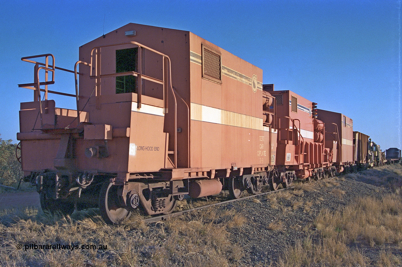 257-15
Flash Butt yard, Locotrol I remote waggon 2626 which is modified from a Comeng ore waggon in the 1980s, Locotrol II remote waggon 661 modified from a Magor USA ore waggon in the late 1980s and Locotrol I remote waggon 2065 modified Comeng ore wagon in the 1980s. Late 2001.
