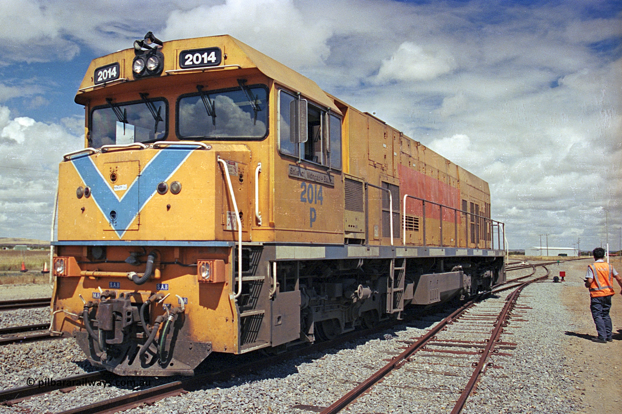 284-25
Narngulu, Geraldton, former Westrail P class loco P 2014 'Shire of Wongan-Ballidu' built by Goninan WA as a GE CM25-8 model with serial number 6320-12 / 90-099 sits in the yard in-between shunt movements. November 10, 2004.
Keywords: P-class;P2014;Goninan-WA;GE;CM25-8;6320-12/90-099;