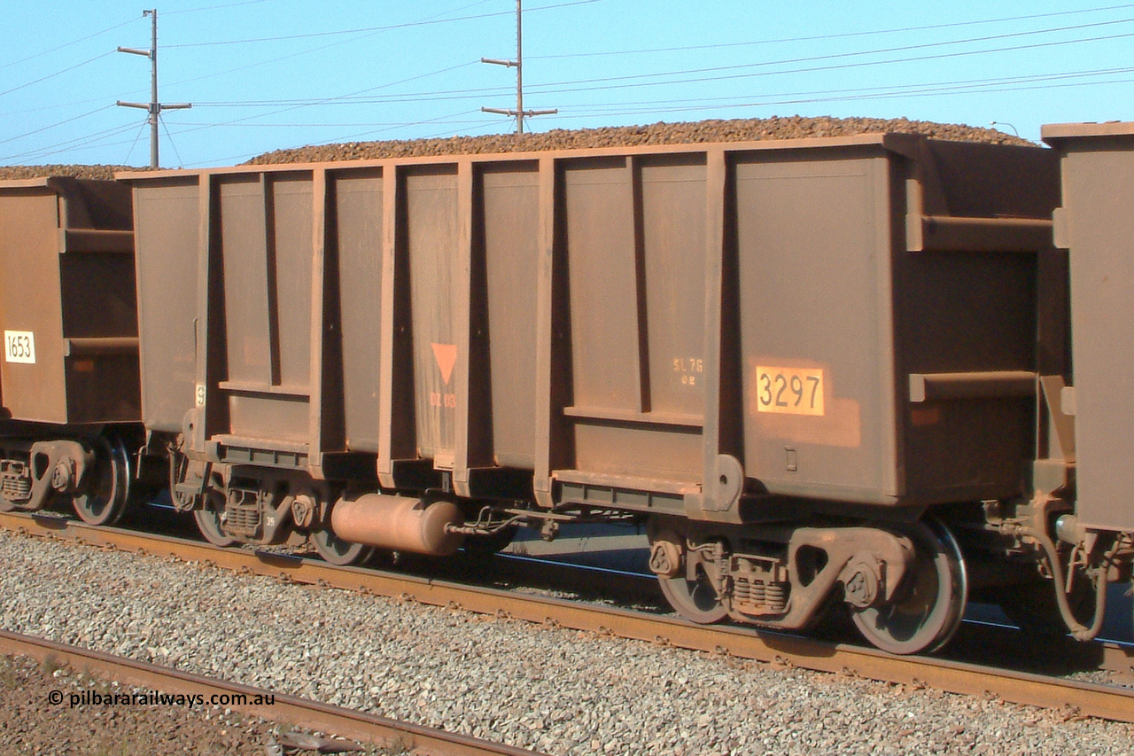 3297 Astra Vagoane 041001 153042
Redbank, loaded BHP ore waggon 3297, one of three hundred and fifty waggons built by Astra Vagoane in Arad Romania during 1988, only seventy-five of these waggons found their way into service. October 1, 2004.
Keywords: 3297;Astra-Vagoane-Arad-Romania;BHP-ore-waggon;