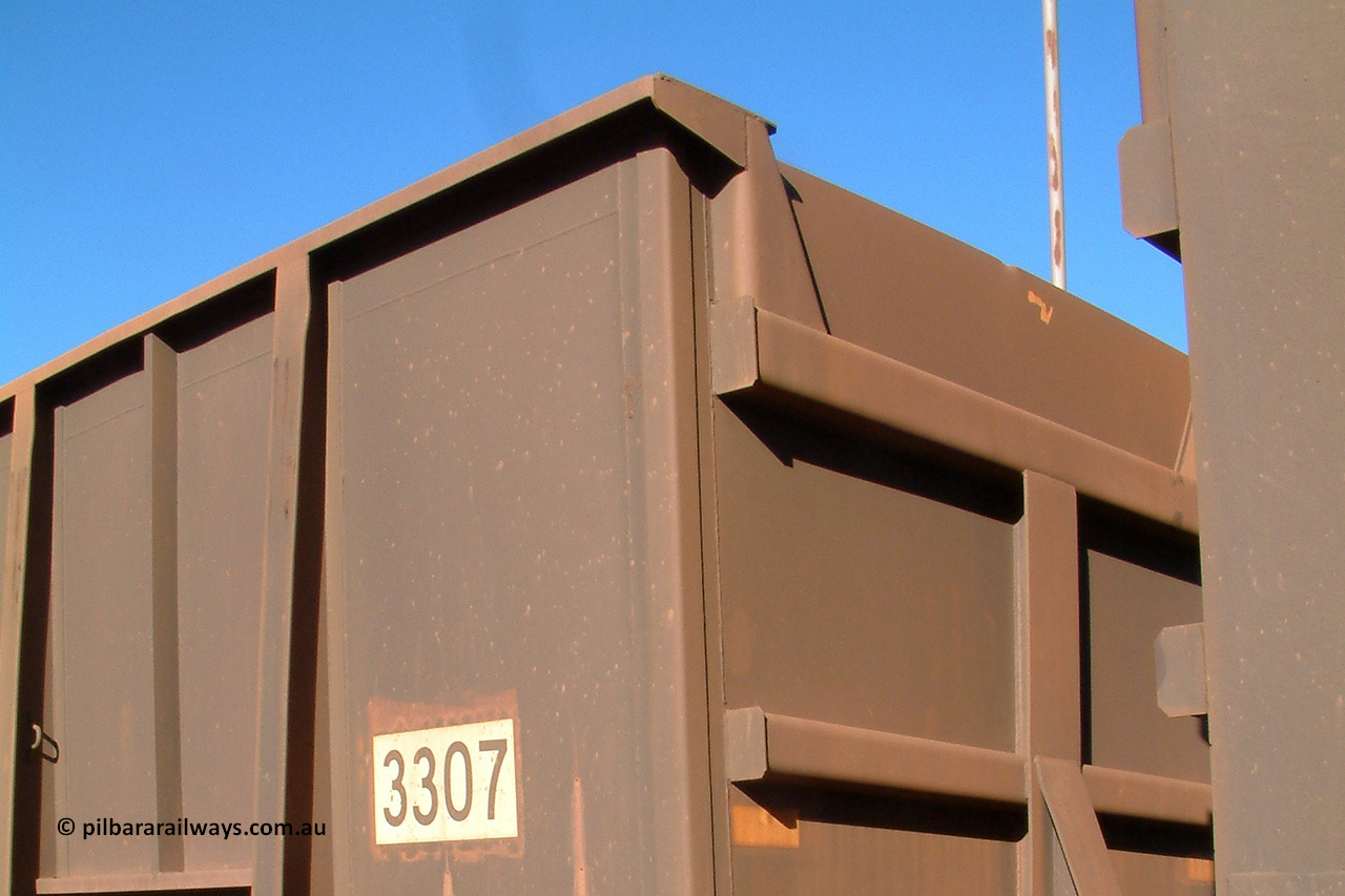 3307 Astra Vagoane 040804 155658a
Nelson Point, detail view of the top corner of BHP ore waggon 3307 is one of three hundred and fifty waggons built during 1988 by Astra Vagoane of Arad in Romania for Lang Hancock as part of a 'waggons for iron ore arrangement' with the then Romanian government, however only seventy-five found their way into service with BHP. August 4, 2004.
Keywords: 3307;Astra-Vagoane-Arad-Romania;BHP-ore-waggon;
