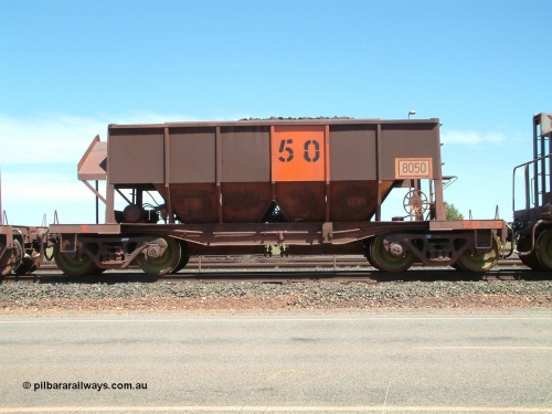 8050 Tomlinson Steel 040409 123032
Boodarie, Goldsworthy service bottom discharge Tomlinson Steel WA built ore waggon 8050. 9th April 2004.
Keywords: 8050;Tomlinson-Steel-WA;GML-waggon;BHP-ore-waggon;