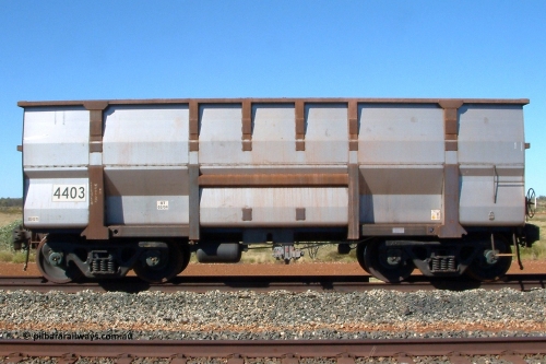 4403 Goninan 040801 144228
Walla Siding, Goninan built, Lynx Engineering designed ore waggon 4403 made from 5Cr12Ti stainless steel these waggons are known as Golynx waggons, asset number 203510 with serial 950124-004 and build date 02/2004. 1st August 2004.
Keywords: 4403;Goninan-WA;Golynx;BHP-ore-waggon;