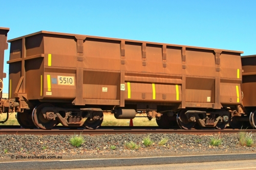 5510 UG 110414 0154
Boodarie, empty BHP Iron Ore waggon 5510, a Golynx build by United Goninan WA from April 2005. The 5Cr12Ti decal is the type of steel the body is made of. April 14, 2011.
Keywords: 5510;United-Goninan-WA;BHP-ore-waggon;