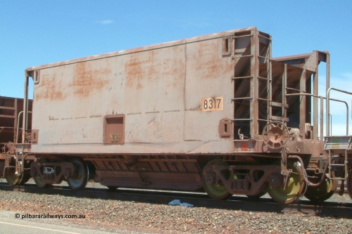8317 Gunderson USA 040409 123108
Boodarie, Goldsworthy service bottom discharge Gunderson USA built ore waggon 8317 is one of forty five that was purchased second hand in 1992 from Phelps Dodge Copper Mine, believed to be built in 1970s. 9th April 2004.
Keywords: 8317;Gunderson-USA;BHP-ore-waggon;