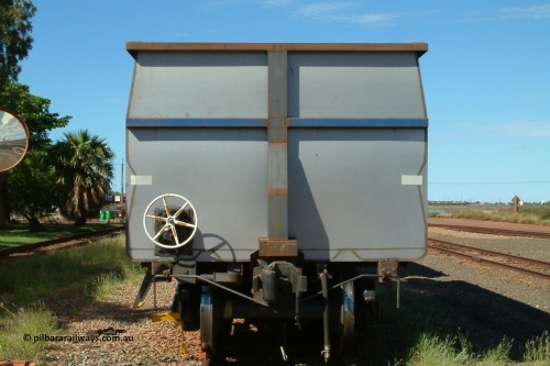 Goninan 040412 144307
Nelson Point, Goninan built, Lynx Engineering designed ore waggon made from 5Cr12Ti stainless steel these waggons are known as Golynx waggons, view of handbrake end. 12th April 2004.
Keywords: Goninan-WA;Golynx;BHP-ore-waggon;