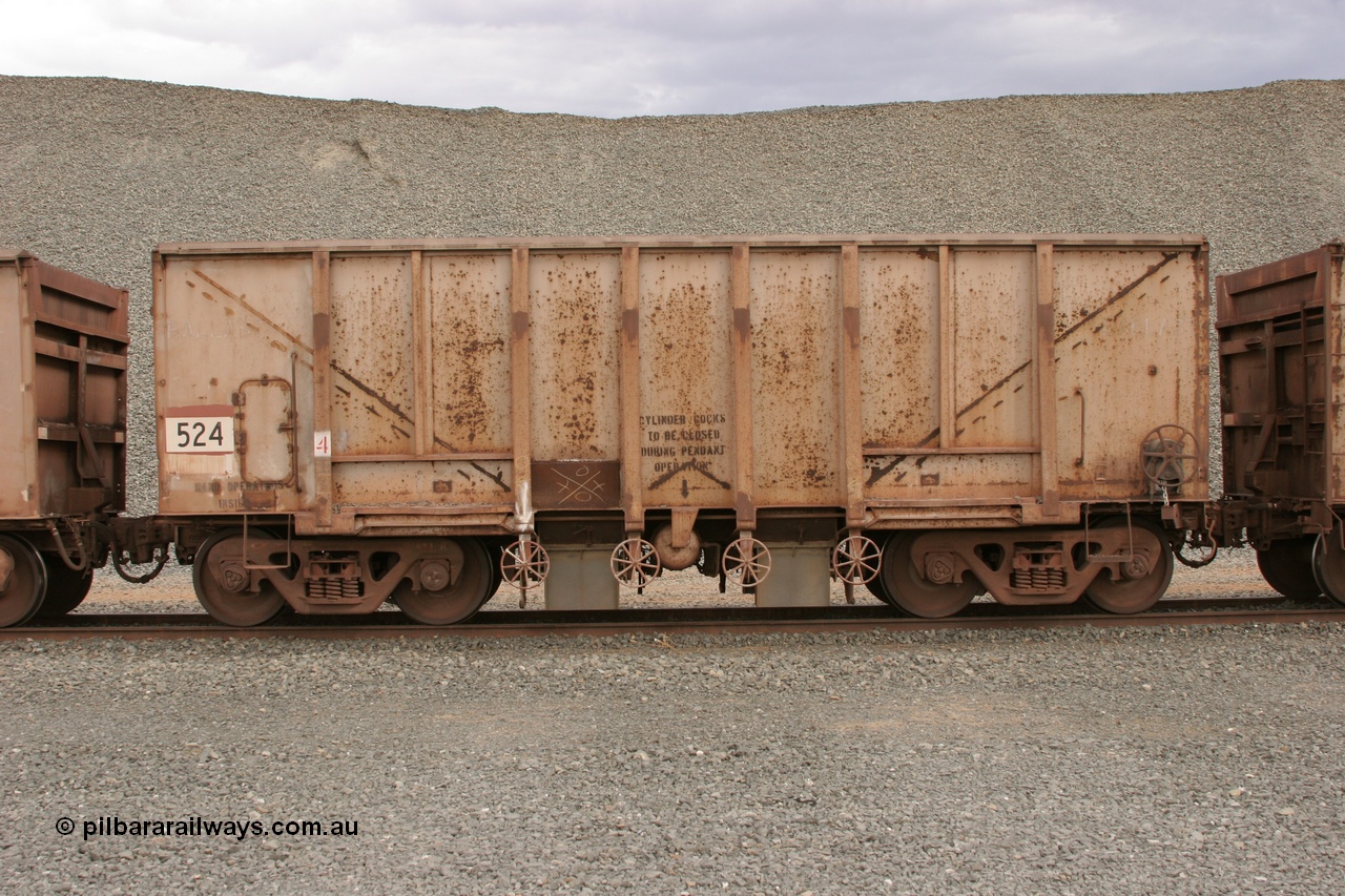 050412 0766
Quarry 8, Shaw Siding area. Side view of 1963 built Magor USA waggon 524, originally in ore service before conversion to a ballast waggon.
Keywords: Magor-USA;BHP-ballast-waggon;