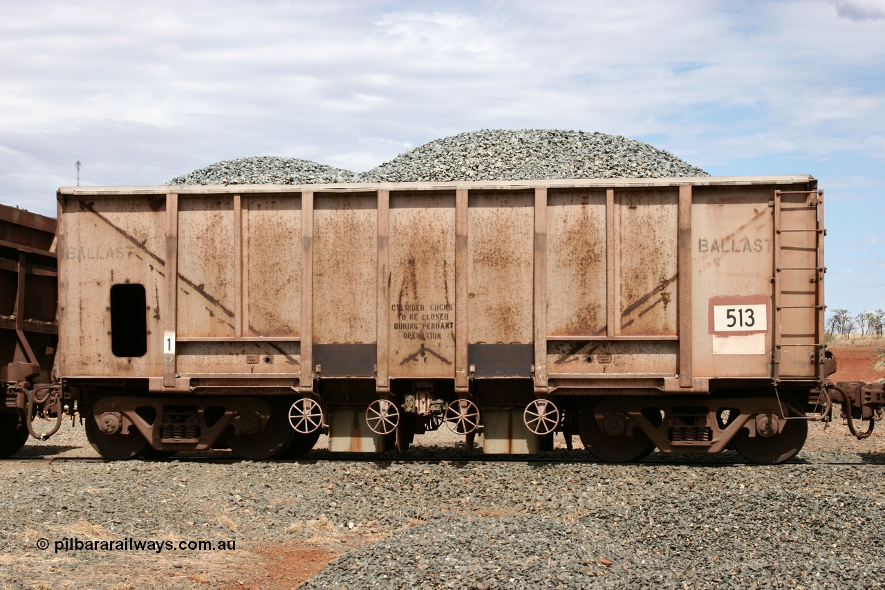 050421 1386
Quarry 8, Magor USA built ballast waggon 513, originally built in 1963 for the Oroville Dam project, before coming to BHP second hand as a ballast waggon in January 1968.
Keywords: Magor-USA;BHP-ballast-waggon;