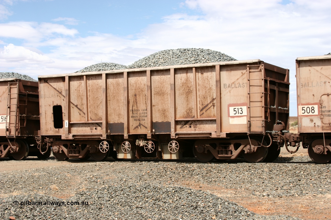 050421 1387
Quarry 8, Magor USA built ballast waggon 513, originally built in 1963 for the Oroville Dam project, before coming to BHP second hand as a ballast waggon in January 1968.
Keywords: Magor-USA;BHP-ballast-waggon;
