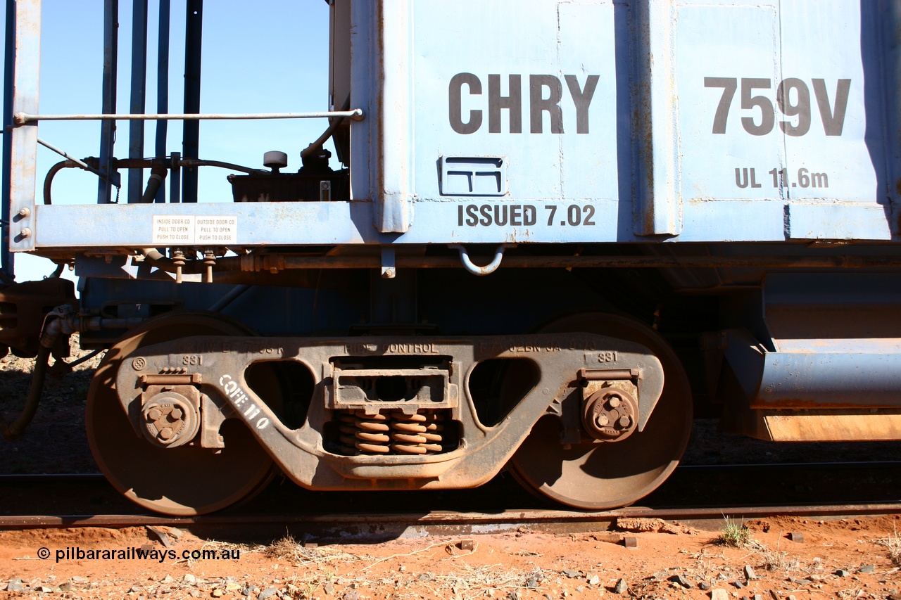 050518 2130
Flash Butt yard, CFCLA hire ballast waggon CHRY type CHRY 759, shows bogie detail, C&NW Ride Control bogie with CFCLA id of CQFE 110.
Keywords: CHRY-type;CHRY759;CFCLA;CRDX-type;BHP-ballast-waggon;