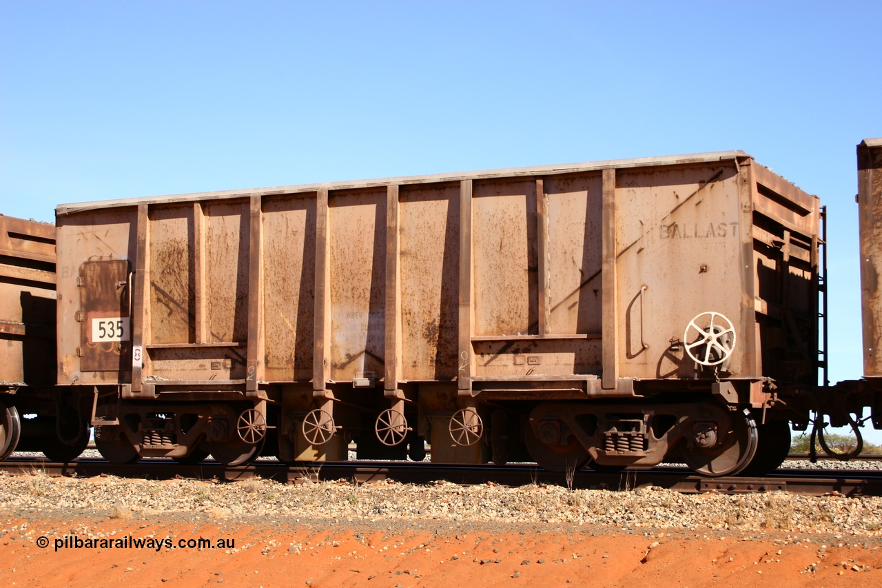 050518 2163
Bing Siding. 3/4 view of 1963 built Magor USA waggon 535, originally in ore service before conversion to a ballast waggon.
Keywords: Magor-USA;BHP-ballast-waggon;