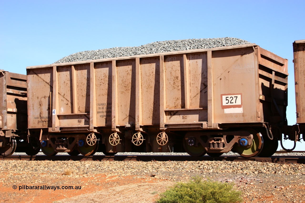 050518 2196
Bing Siding. 3/4 view of 1963 built Magor USA waggon 527, originally in ore service before conversion to a ballast waggon.
Keywords: Magor-USA;BHP-ballast-waggon;