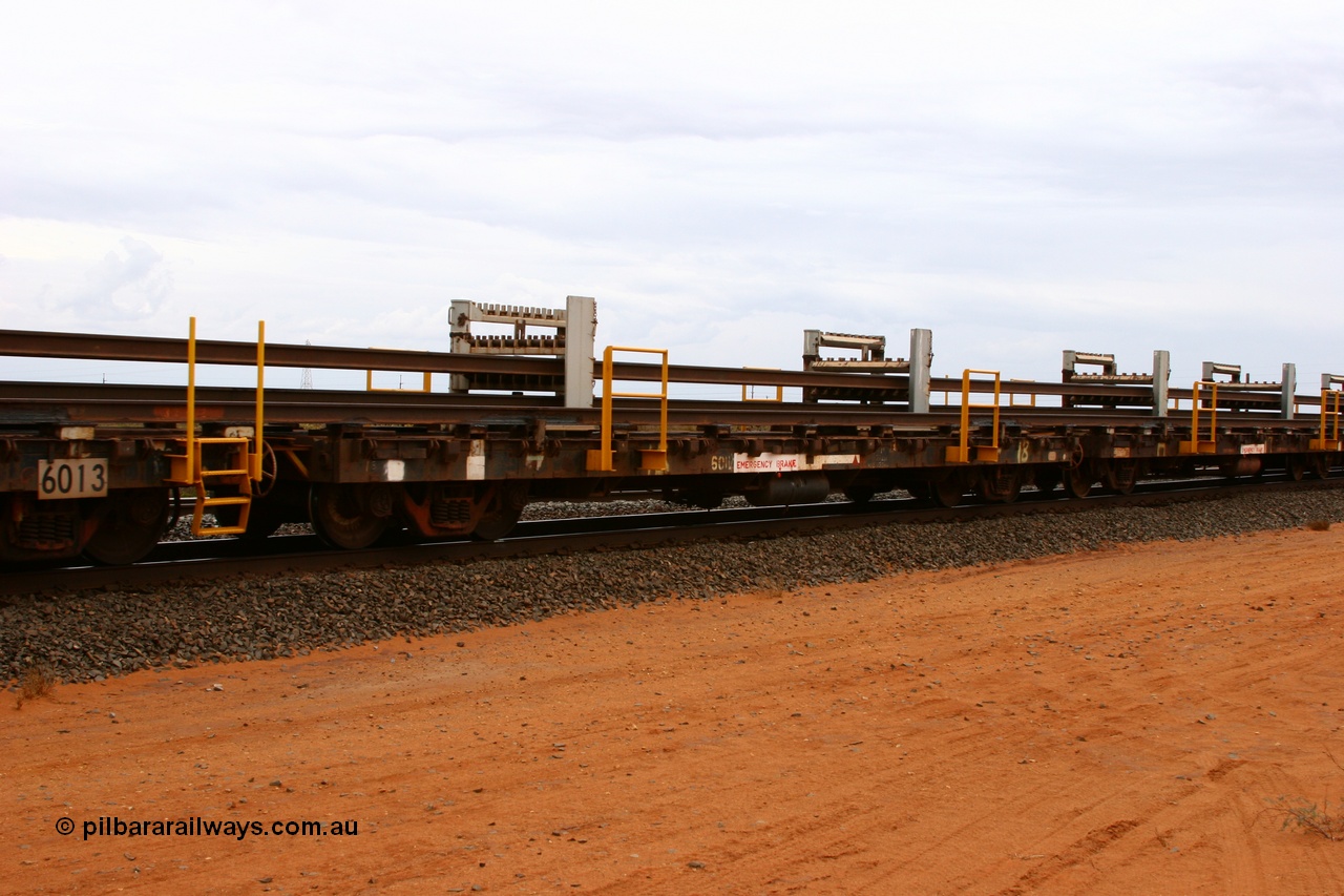 050522 2728
Goldsworthy Junction, rail recovery and transport train flat waggon #18, 6012, built by Scotts of Ipswich Qld in September 1970.
Keywords: Scotts-Qld;BHP-rail-train;
