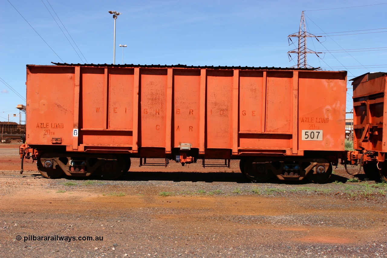 060414 3439
Nelson Point yard, originally a Magor USA built ballast waggon for the Oroville Dam construction, 507 seen here modified as a weighbridge test waggon with an axle load of 20 ton.
Keywords: Magor-USA;BHP-weigh-waggon;