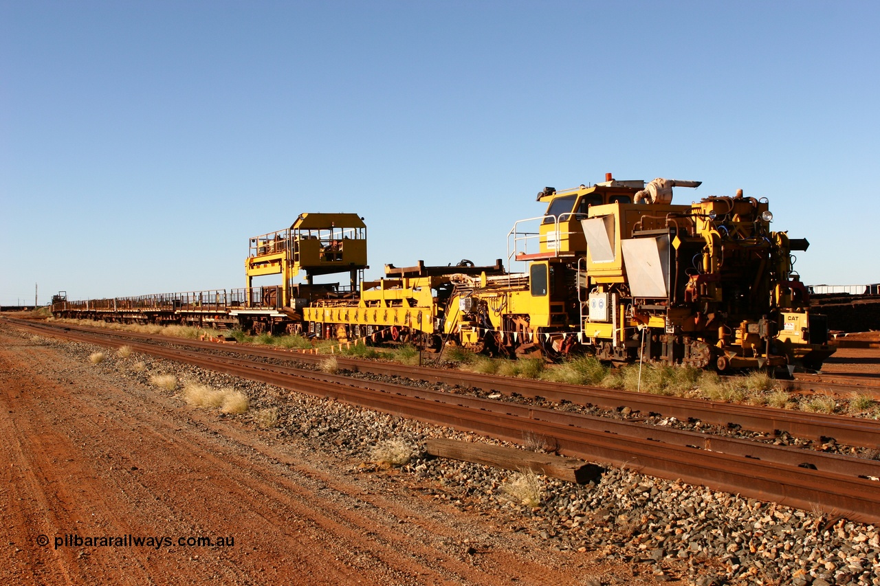 060429 3718
Flash Butt yard, a view along the Harsco 'Pony' track resleeping and relaying machine and sleeper carting waggons and gantry trolleys.
Keywords: Harsco;Pony-Track-Relayer;