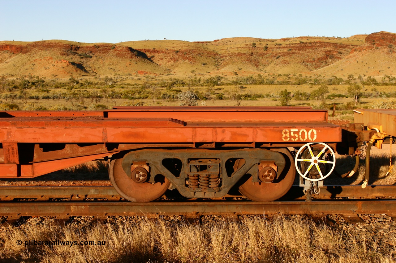 060714 6895
Garden Siding, flat waggon 8500, originally built by Tomlinson Steel WA for Goldsworthy Mining as one of six 55 ton flat waggons built in 1966, and later modified by BHP to increase its capacity, bogie and handbrake detail.
Keywords: Tomlinson-Steel-WA;GML;BHP-flat-waggon;