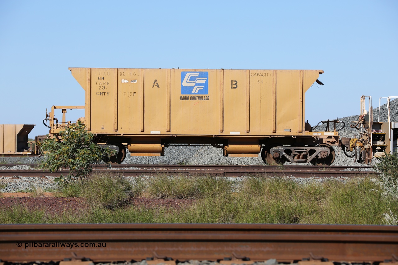 130720 1437
Flash Butt yard, CFCLA ballast waggon CHTY class CHTY 715, modified from a similar CHQY class with the end framing removed.
Keywords: CFCLA;BHP-ballast-waggon;CHTY-type;CHQY-type;CHTY715;