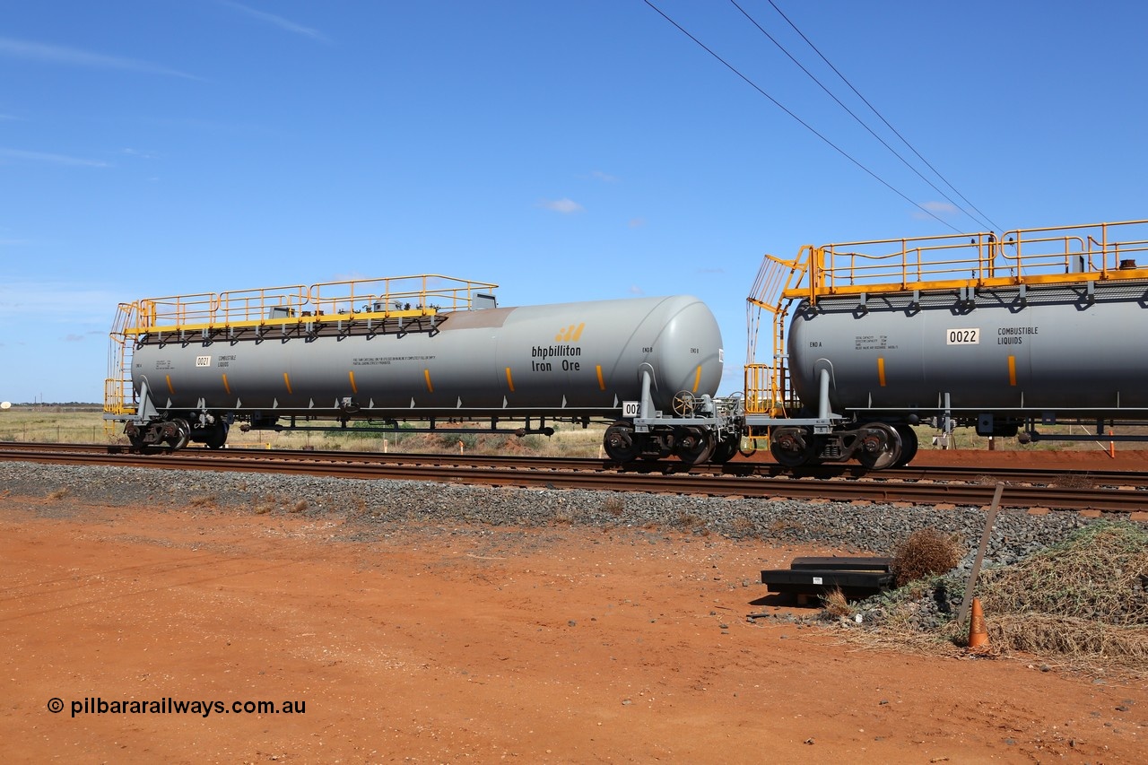 150314 7755
Bing Siding, empty 116 kL CNR-QRRS of China built tank waggon 0021, class leader of a batch of ten built in 2014.
Keywords: CNR-QRRS-China;BHP-tank-waggon;
