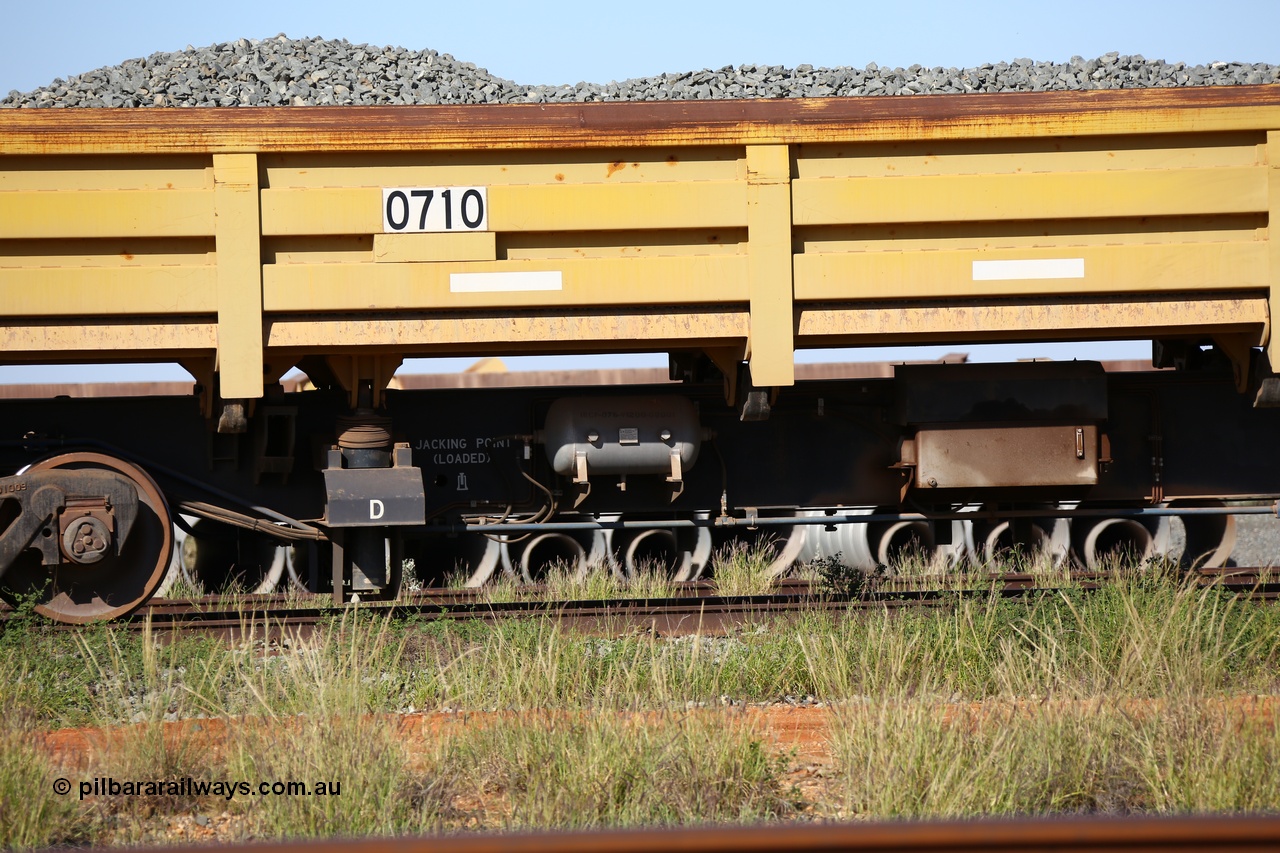 150619 9082
Flash Butt yard, CNR-QRRS of China built side dump waggons, built and delivered around 2011-12, waggon 0710 loaded with fines for sheeting, mid-section detail.
Keywords: CNR-QRRS-China;BHP-ballast-waggon;