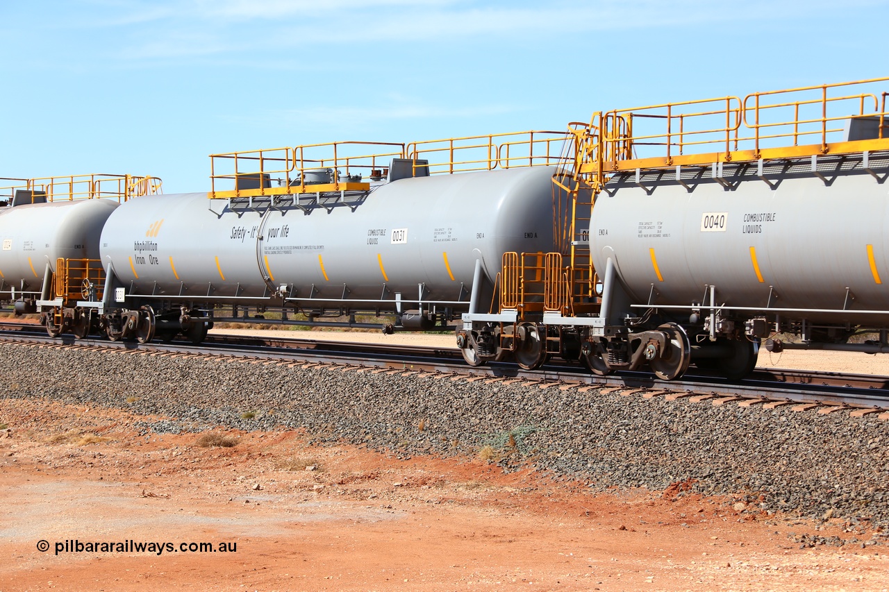 160128 00339
Mooka Siding, empty 116 kL CNR-QRRS of China built tank waggon 0031, class leader of a second batch delivered in 2015 with safety slogan 'Safety - It's your life'.
Keywords: CNR-QRRS-China;BHP-tank-waggon;