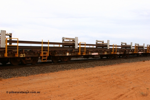 6010 Scotts of Ipswich Qld 050522 2730
Goldsworthy Junction, rail recovery and transport train flat waggon #20, 6010, built by Scotts of Ipswich Qld in September 1970.
Keywords: Scotts-Qld;BHP-rail-train;