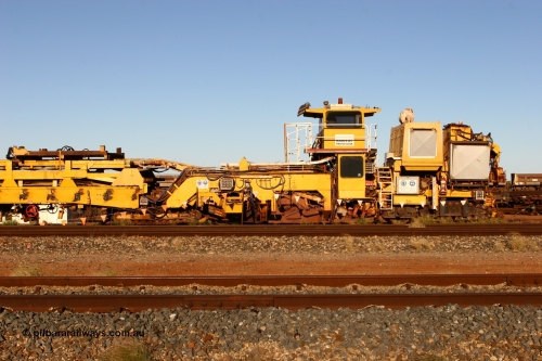 Pony Harsco 060429 3766
Flash Butt yard, view of Harsco 'Pony' track resleeping and relaying machine. Originally owned by Barclay Mowlem.
Keywords: Harsco;Pony-Track-Relayer;