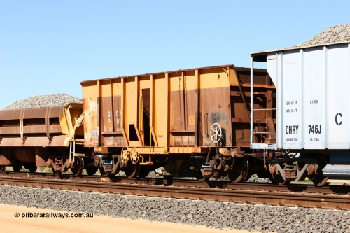 0538 Mt Newman Mining Workshops 060501 3868
Tabba Siding, ballast plough waggon converted from Magor USA built Oroville ore waggon 538, still visible is the ODCX 82160 number from original service building the Oroville Dam.
Keywords: Magor-USA;BHP-ballast-waggon;Mt-Newman-Mining-WS;
