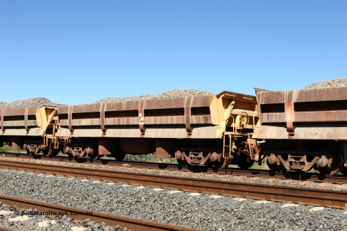 0701 Difco USA 060501 3899
Tabba Siding, built by Difco USA in 1971 for Mt Newman Mining in a group of four, 701 was the class leader of the long side dump waggons.
Keywords: Difco-Ohio-USA;BHP-ballast-waggon;
