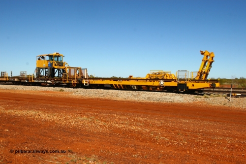 6214 Gemco 080621 2726
Gillman Siding, new Lead-Off Lead-On waggon STTR class STTR 6214 on the end of the Steel Train or rail recovery and transport train, built by Gemco Rail WA, the chutes can be seen standing up with the squeeze rollers behind the mesh with the original rear Lead-Off waggon 6203 and straddle crane.
Keywords: Gemco-Rail-WA;BHP-rail-train;STTR-type;STTR6214;