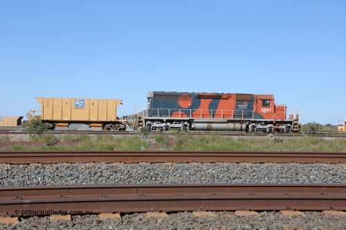 CHTY 715 130720 1435
Flash Butt yard, CFCLA ballast waggon CHTY class CHTY 715, modified from a similar CHQY class with the end framing removed attached to an SD40R unit 3091.
Keywords: CFCLA;BHP-ballast-waggon;CHTY-type;CHQY-type;CHTY715;