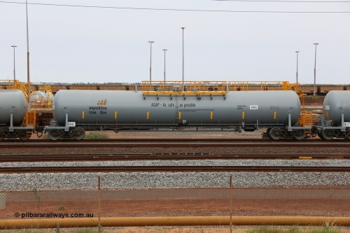 0043 CNR - QRRS China 150523 8220
Nelson Point, empty 116 kL CNR-QRRS of China built tank waggon 0043, one of a second batch delivered in 2015 with safety slogan 'ASAP - As safe as possible'.
Keywords: CNR-QRRS-China;BHP-tank-waggon;