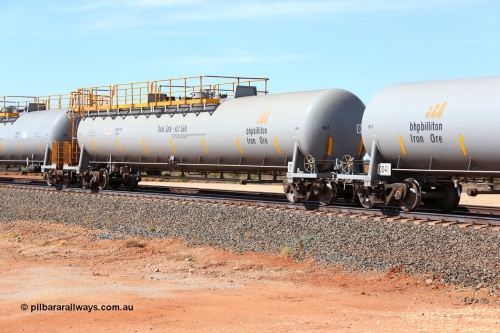 0040 CNR - QRRS China 160128 00338
Mooka Siding, empty 116 kL CNR-QRRS of China built tank waggon 0040, one of a second batch delivered in 2015 with safety slogan 'Think Safe - Act Safe'.
Keywords: CNR-QRRS-China;BHP-tank-waggon
