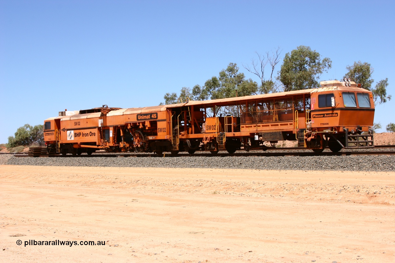 050917 5518
Coon Siding, on the truncated passing siding following a derailment Switch Tamper SW 02 is a Plasser Australia model Unimat S4 switch tamper. 17th September 2005.
Keywords: SW02;Plasser-Australia;Unimat-4S;track-machine;