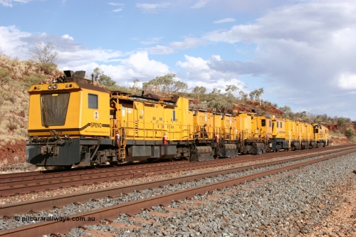 050421 1610
Hesta Siding backtrack, Speno Australia's two 24 stone rail grinders coupled together before they had id stickers fitted, the front unit was later stickered as RG 2, the rear unit was stickered as RG 1 and is serial M20. 21st April 2005.
Keywords: Speno;RR24;track-machine;