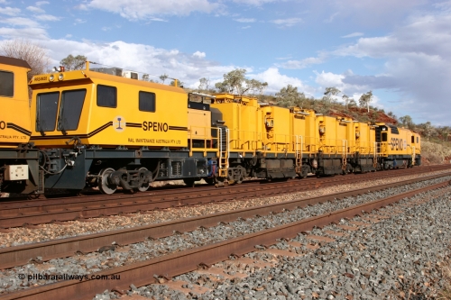050421 1616
Hesta Siding backtrack, Speno Australia's RR24 model 24 stone rail grinder serial M20 before they had id stickers fitted, this rear unit was later stickered as RG 1. 21st April 2005.
Keywords: Speno;RR24;M20;track-machine;