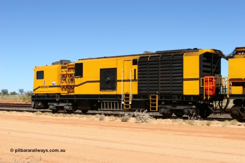 060501 3922
Abydos Siding backtrack, Speno rail grinder RG 1, a RR24 model grinder with 24 grinding wheels, serial M20, generating set and second driving cab module. 1st May 2006.
Keywords: RG1;Speno;RR24;M20;track-machine;