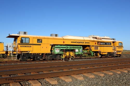 150619 9162
Walla back track, BHP track machine Tamper 3 a Plasser Australia unit model 09-3X serial M480. 19th June 2015.
Keywords: Tamper3;Plasser-Australia;09-3X;M480;track-machine;