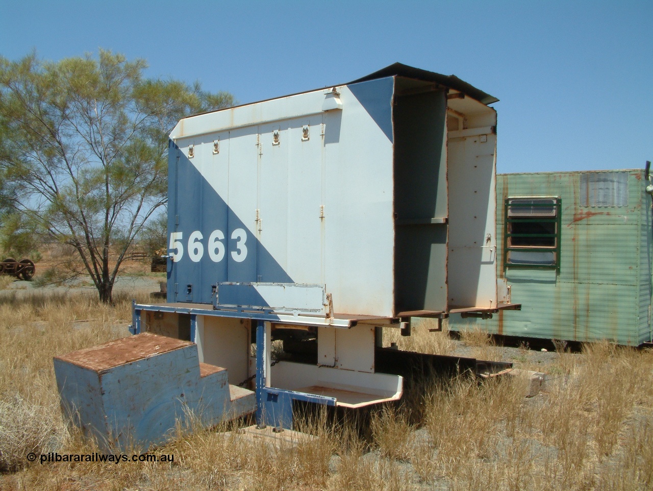041014 122920
Pilbara Railways Historical Society, the Locotrol 'cab' from Goninan WA rebuild CM40-8ML unit 5663 Newcastle, one of three units built without a driving cab in 1994 but with a Locotrol equipment cabinet to do away with the Locotrol waggons that were in use at the time. Eventually the three locomotives had driving cabs fitted. Donated to the Society around 1998? 14th October 2004.
Keywords: 5663;Goninan;GE;CM40-8ML;8412-08/94-154;rebuild;AE-Goodwin;ALCo;M636C;5476;G6047-8