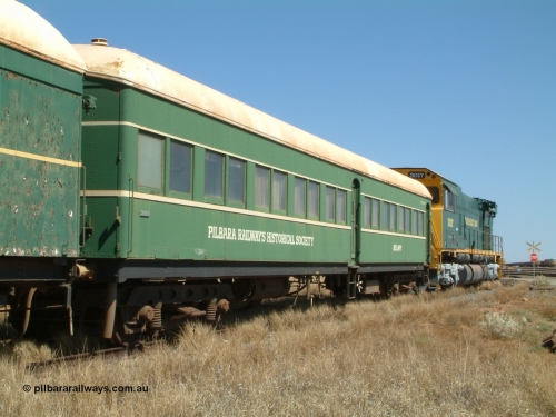041014 142030
Pilbara Railways Historical Society, rebuilt ALCo C636R locomotive 3017 and passenger carriage 'Bellary' was originally built by Clyde Engineering at Granville NSW in 1936 for the NSWGR as a second class railway carriage FS type FS 2143. In 1987 it was purchased by the Society and is named after a local river. 14th October 2004.
Keywords: FS2143;FS-type;Clyde-Engineering-Granville-NSW;