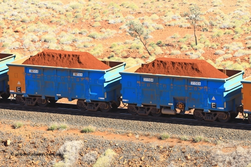 240701 2387
Western Creek, 67 km, one of Rio Tinto's blue rakes with spring assisted park brake and only electronic controlled pneumatic [ECP] braking, waggon pair 31564 is a master and is bar coupled to slave waggon 36564 built by China Northen as a Q type in 11/2022. Captured on July 1, 2024.
Keywords: 31564;36564;Q-type;China-Northern;Rio-ore-waggon;