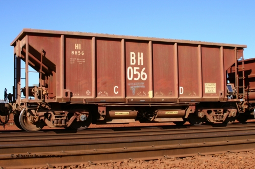 BH056 050828 5407
Rosella Siding, loaded Hamersley Iron ballast hopper waggon BH 056, built by National Steel Car Company of Canada in January 1971. August 28, 2005.
Keywords: BH-type;BH056;National-Steel-Car-Canada;Rio-ballast-waggon;