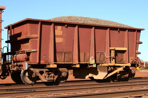 BP1 050828 5409
Rosella Siding, Hamersley Iron ballast plough BP-1, was originally a Scotts of Ipswich Qld built ore waggon from 1967 in a batch of sixty-eight numbered between 438 and 505. Looks to have been converted by Hamersley's workshops. August 28, 2005.
Keywords: BP-type;BP1;Scotts-Qld;Rio-ballast-plough;