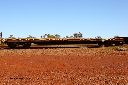 FC6 050828 5120
Pelican Siding during the Tunkawanna duplication project, Hamersley Iron's FC type flat car FC 6, if this is the original code, then it is one of ten built by Scotts of Ispwich, Qld in 1971 and originally fitted with bulk heads. Seen here on August 28, 2005.
Keywords: FC-type;FC6;Scotts-Qld;Rio-flat-waggon;