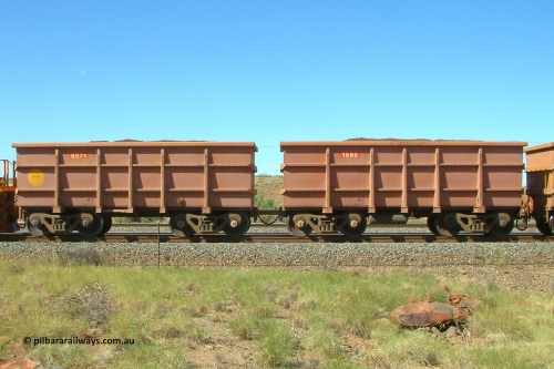 1595-6571 040428 142548
Emu Siding, loaded Hamersley Iron S series waggons 1595 control and 6571 slave Bradken built waggon pair from May 2001. April 28, 2004.
Keywords: 1595;6571;S-series;Bradken-Rail-Qld;Rio-ore-waggon;